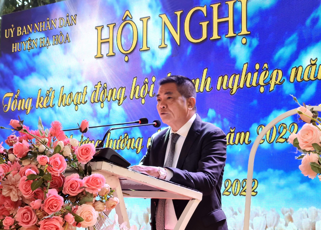 ong_nguyen_van_truong_-_chu_tich_hoi_dn_huyen_tiep_thu_y_kien_chi_dao_cua_lanh_dao_huyen_va_hiep_hoi_chia_se_tam_tu_nguyen_vong_cua_dndn.