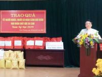 CÔNG TY CP LICOGI14 TẶNG 30 SUẤT QUÀ TẾT TẠI PHƯỜNG MINH PHƯƠNG